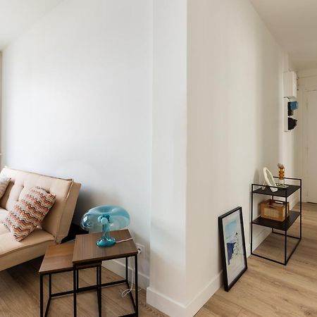 2 Pieces-Moderne-Proche Paris Apartment ลูวาลัวเปแรต์ ภายนอก รูปภาพ